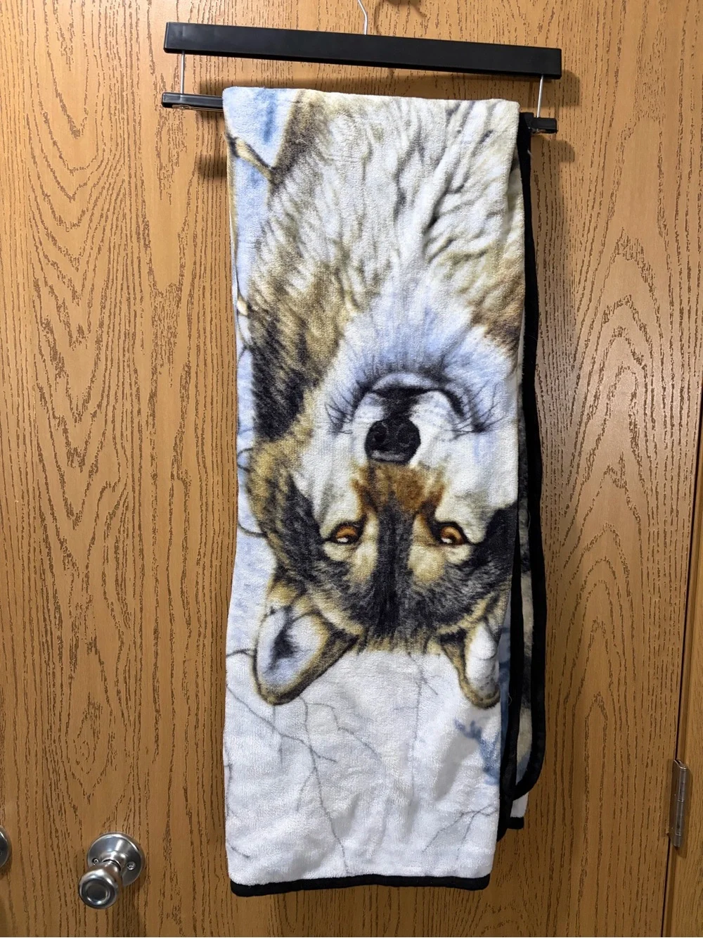 Rustic Wolf Winter Scene Plush Throw Blanket Soft Fleece Cabin Lodge Decor